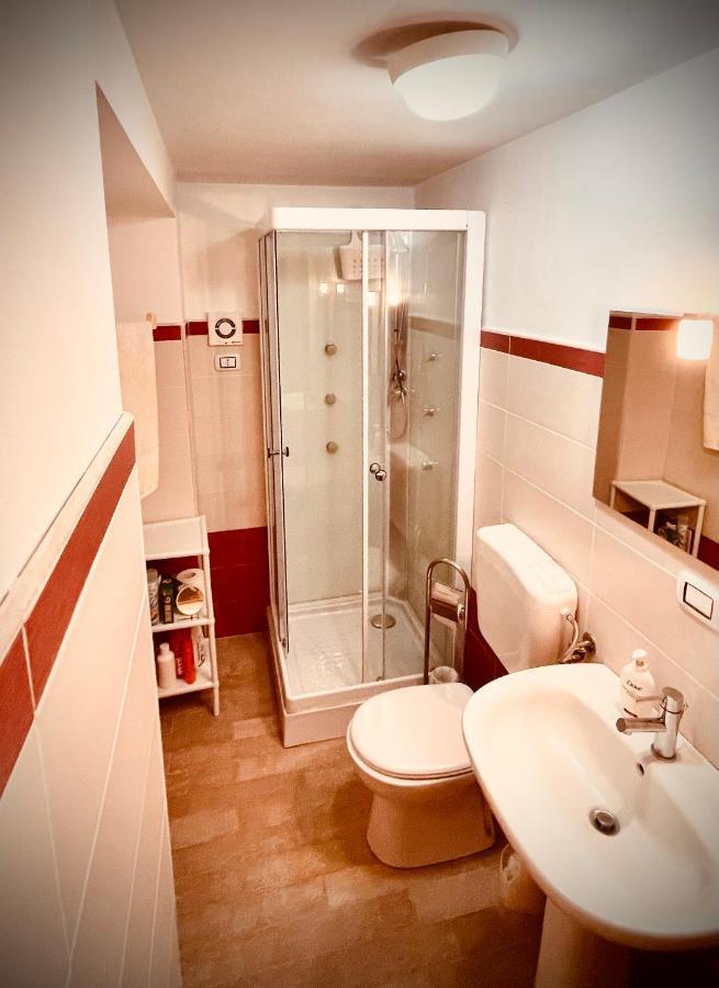 Casa Vacanza Gelsomino Кала-Гононе Екстер'єр фото