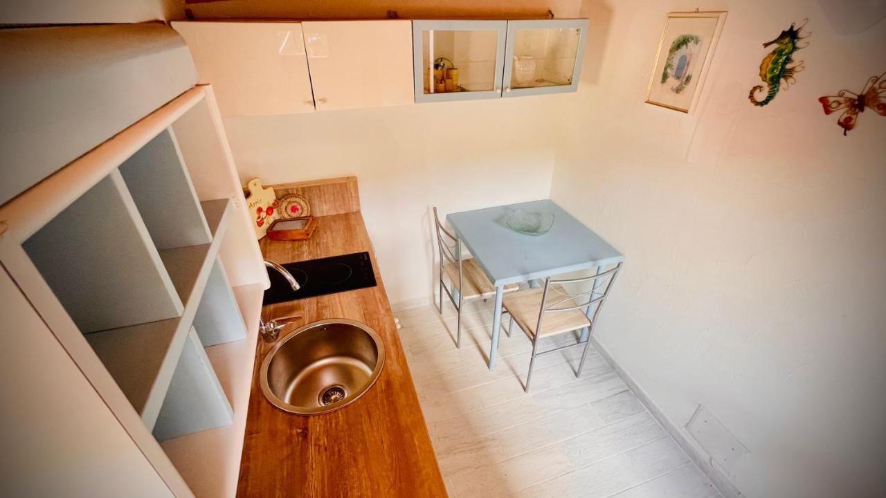 Casa Vacanza Gelsomino Кала-Гононе Екстер'єр фото